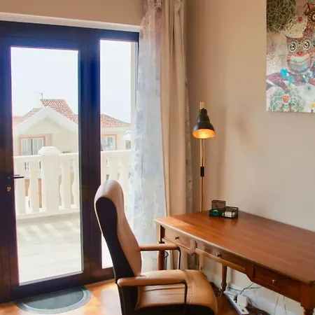 וילה Vista Bella In Ruhiger Villengegend Mit Meerblick אדחה