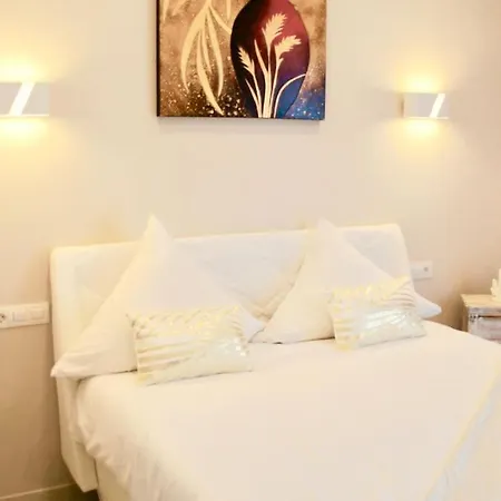 Vista Bella In Ruhiger Villengegend Mit Meerblick