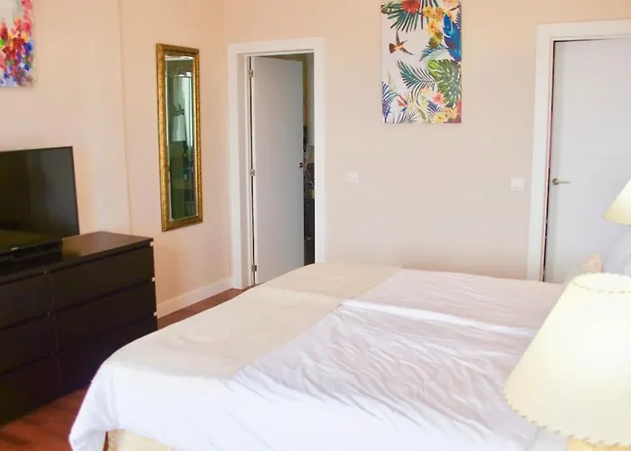 Villa Vista Bella In Ruhiger Villengegend Mit Meerblick Costa Adeje (Tenerife)