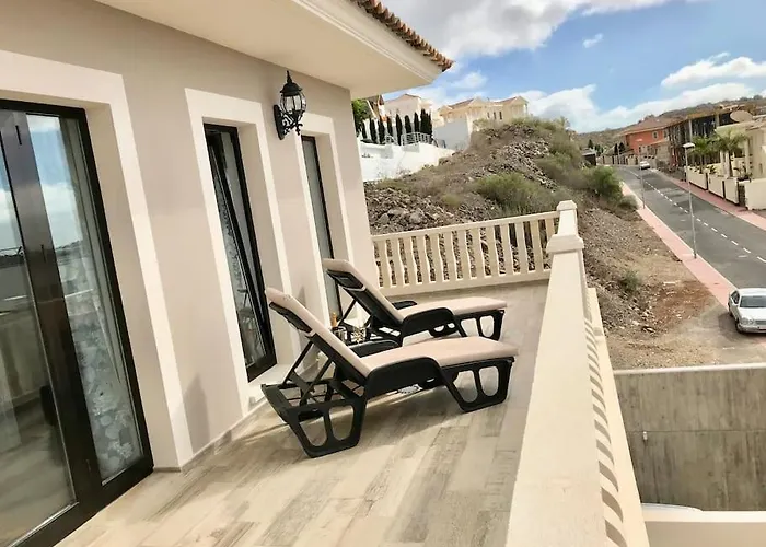 Vista Bella In Ruhiger Villengegend Mit Meerblick * Costa Adeje (Tenerife)