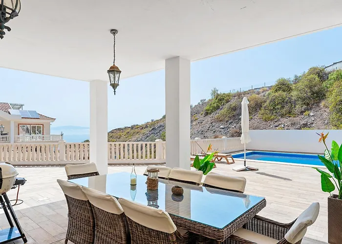 Vista Bella In Ruhiger Villengegend Mit Meerblick Villa *