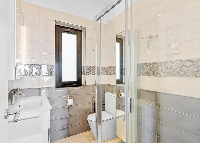 Vista Bella In Ruhiger Villengegend Mit Meerblick Villa Costa Adeje (Tenerife)