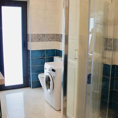 Villa Vista Bella In Ruhiger Villengegend Mit Meerblick Costa Adeje (Tenerife)