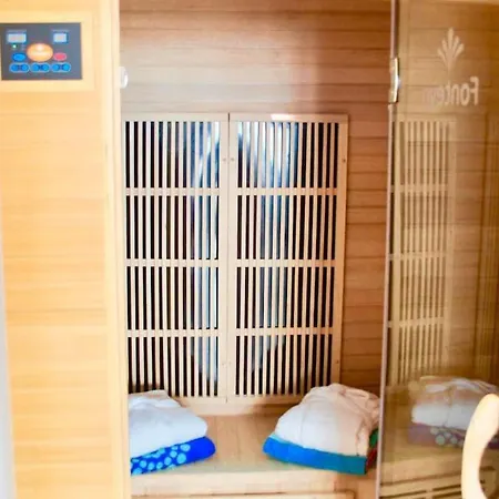 Vista Bella In Ruhiger Villengegend Mit Meerblick Villa *